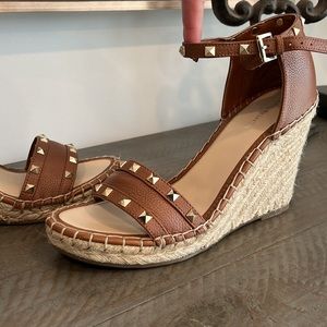 NWOT - Marc Fisher Brown Studded Wedges 9.5